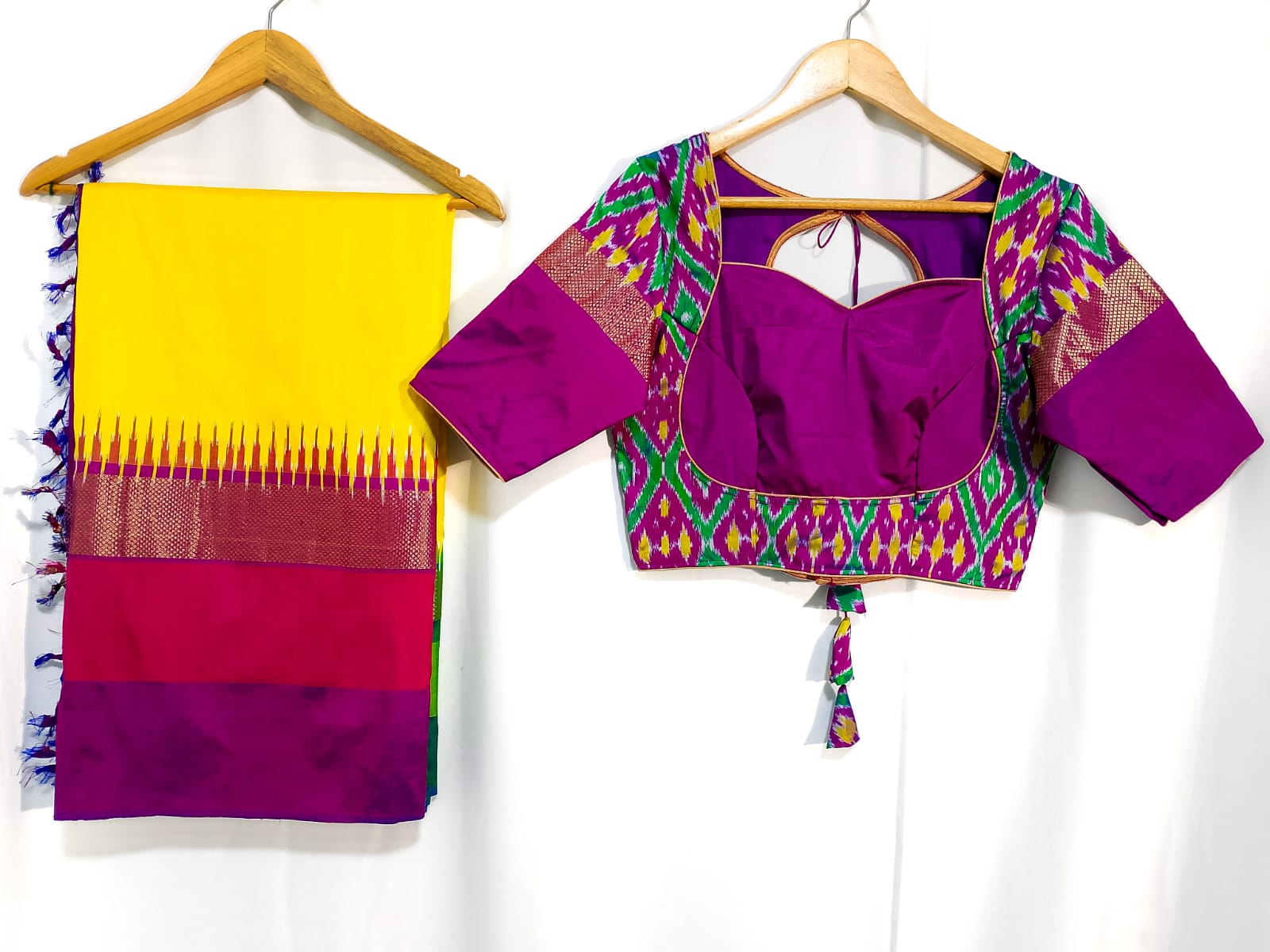 N942: Ready To Ship Beautiful Pure Handloom Ikkat Saree With Stitched Blouse N942: Ready To Ship Beautiful Pure Handloom Ikkat Saree With Stitched Blouse