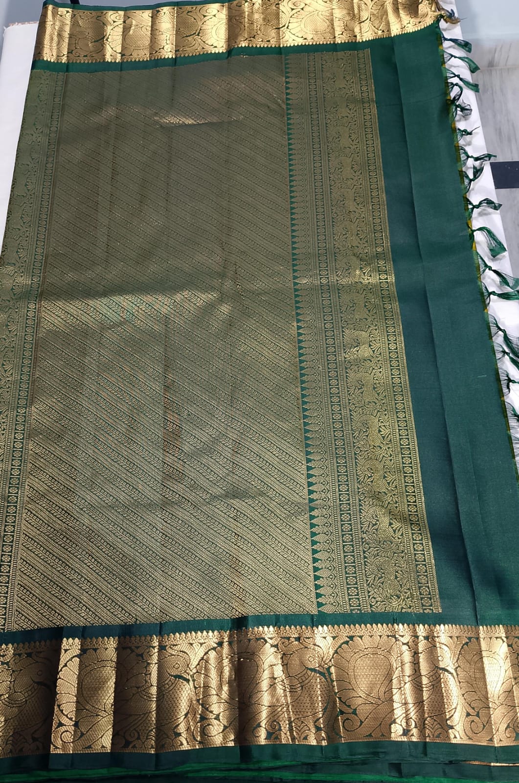 N946:Ready To Ship Beautiful Pure Kanchipattu Saree With Stitched Maggam Work Blouse