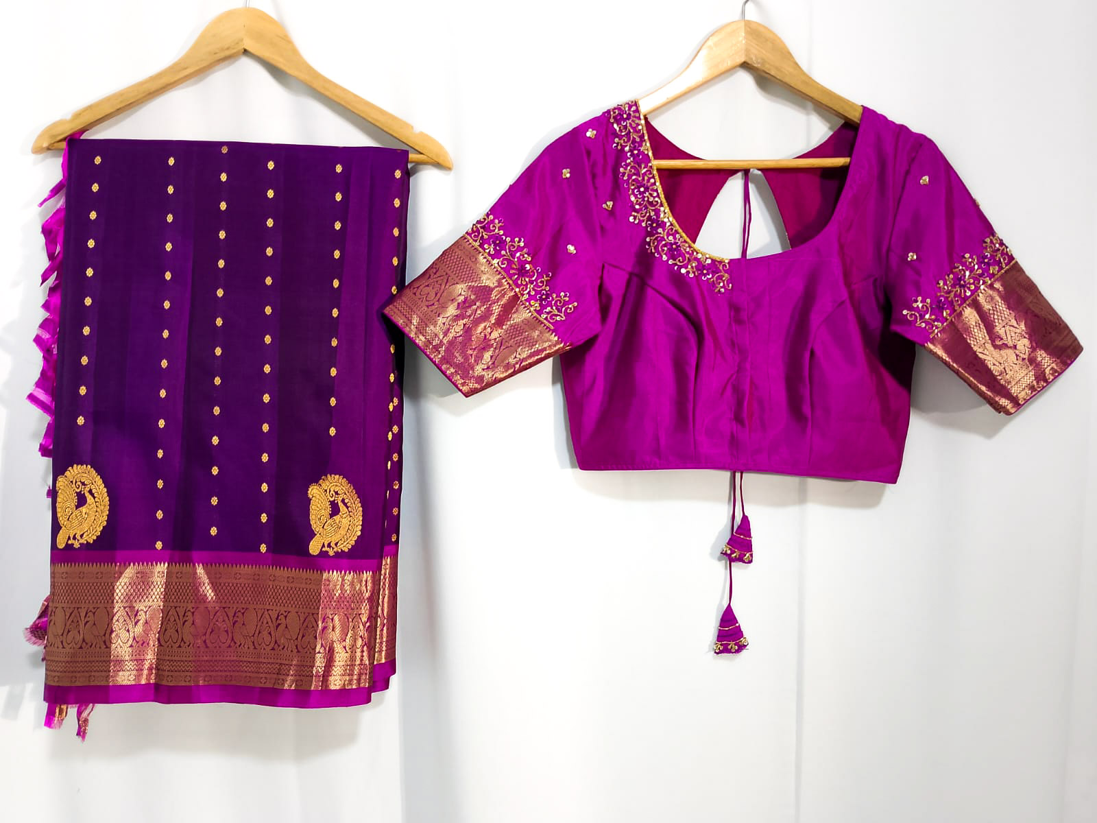 N941:Ready To Ship Beautiful Pure Kanchipattu Saree With Stitched Maggam Work Blouse