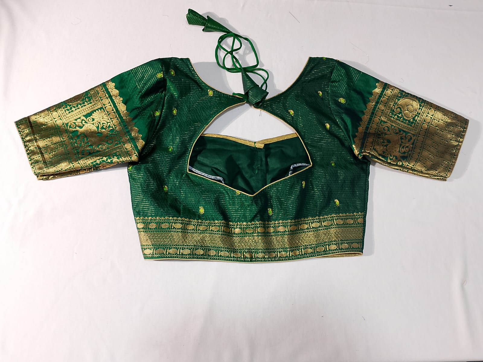 N963:Ready To Ship Beautiful Vintage Gadwal Saree With Stitched Blouse N963:Ready To Ship Beautiful Vintage Gadwal Saree With Stitched Blouse