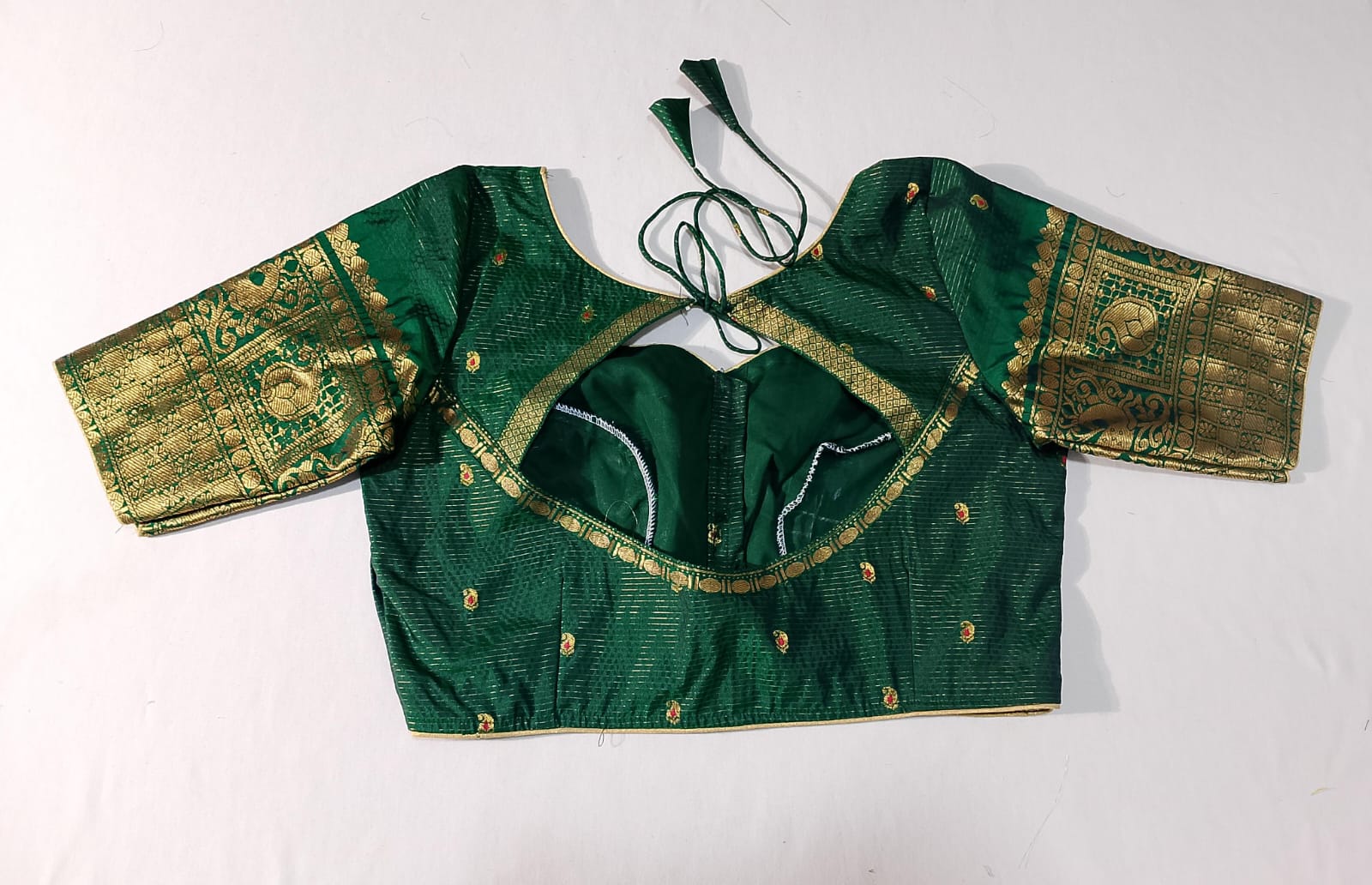 N964:Ready To Ship Beautiful Vintage Gadwal Saree With Stitched Blouse N964:Ready To Ship Beautiful Vintage Gadwal Saree With Stitched Blouse