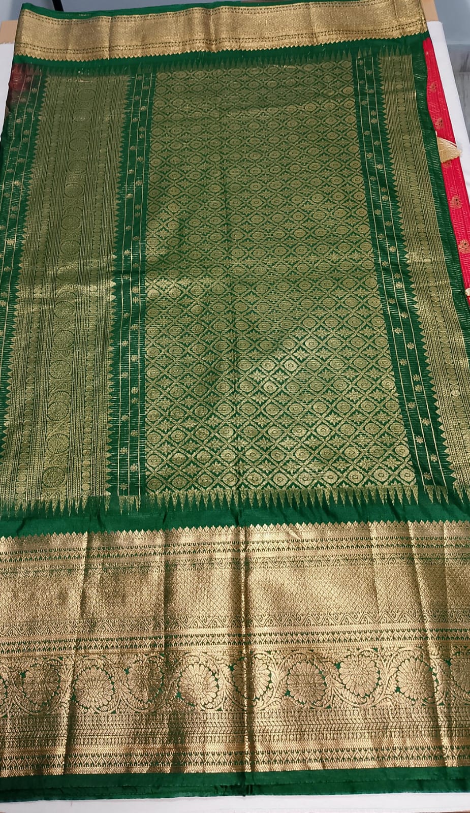 N977:Ready To Ship Beautiful Vintage Gadwal Saree With Stitched Blouse