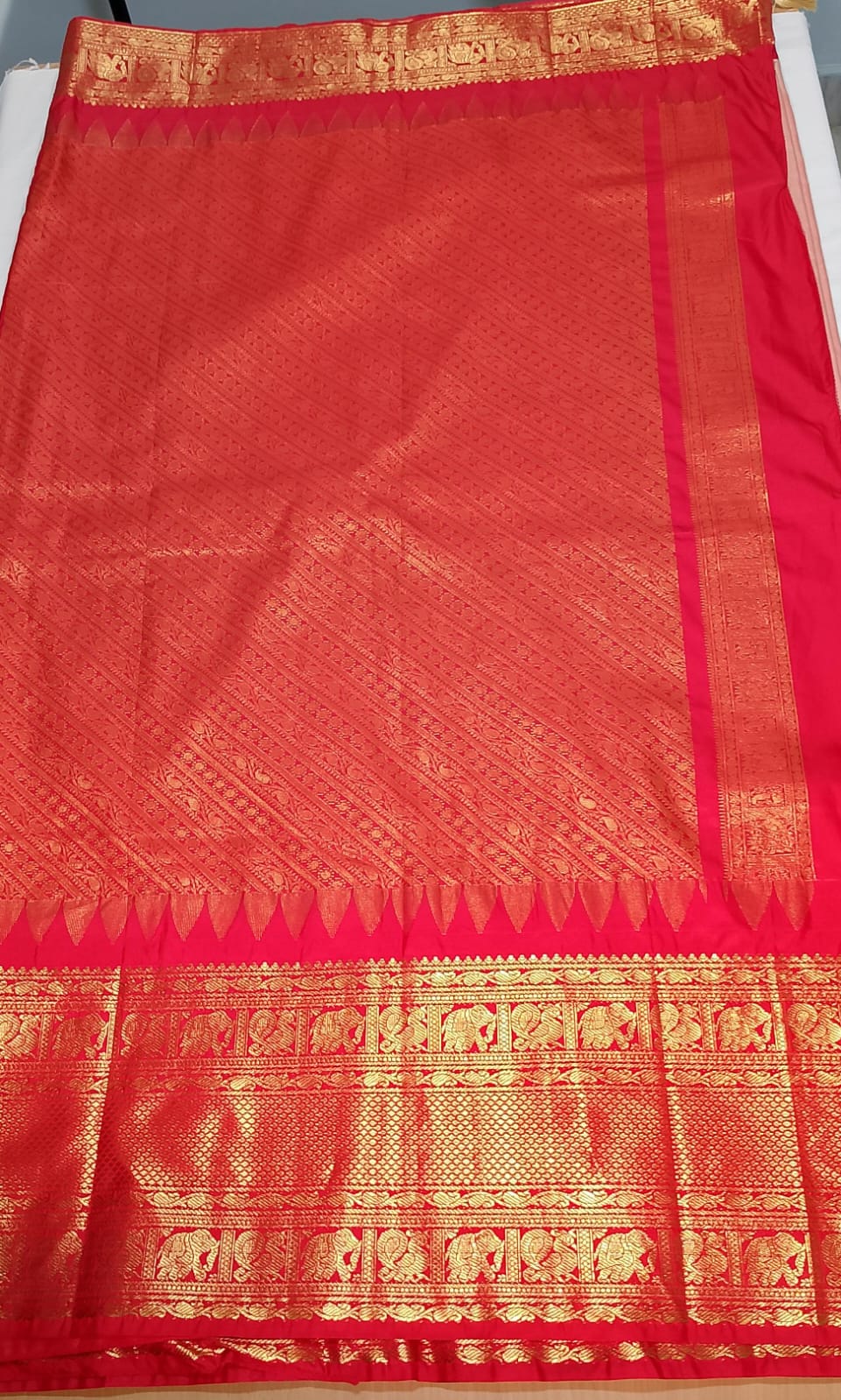 N982:Ready To Ship Beautiful Vintage Gadwal Saree With Stitched Blouse N982:Ready To Ship Beautiful Vintage Gadwal Saree With Stitched Blouse