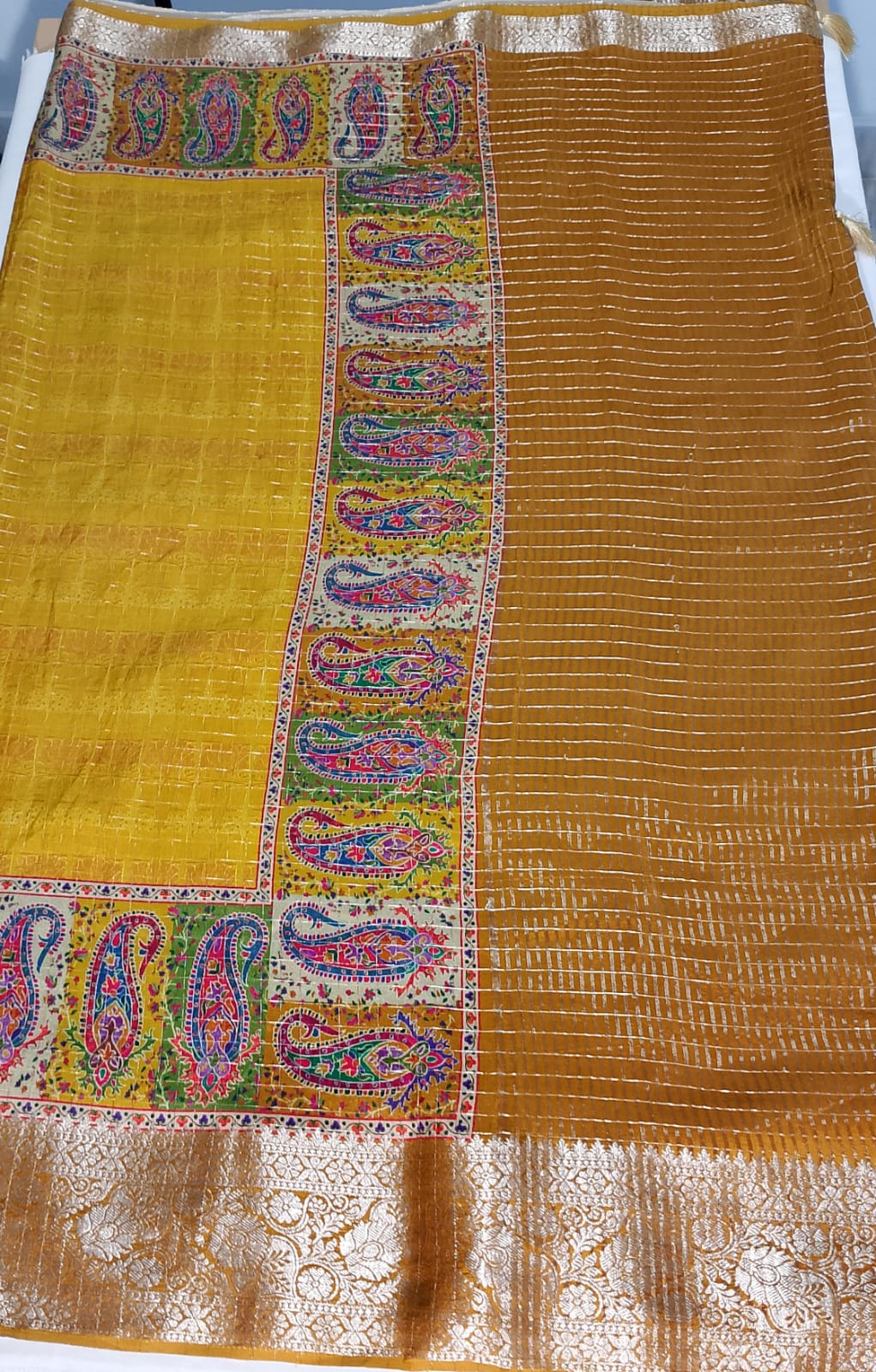 N1000: Ready To Ship Beautiful Saree With Stitched Blouse N1000: Ready To Ship Beautiful Saree With Stitched Blouse