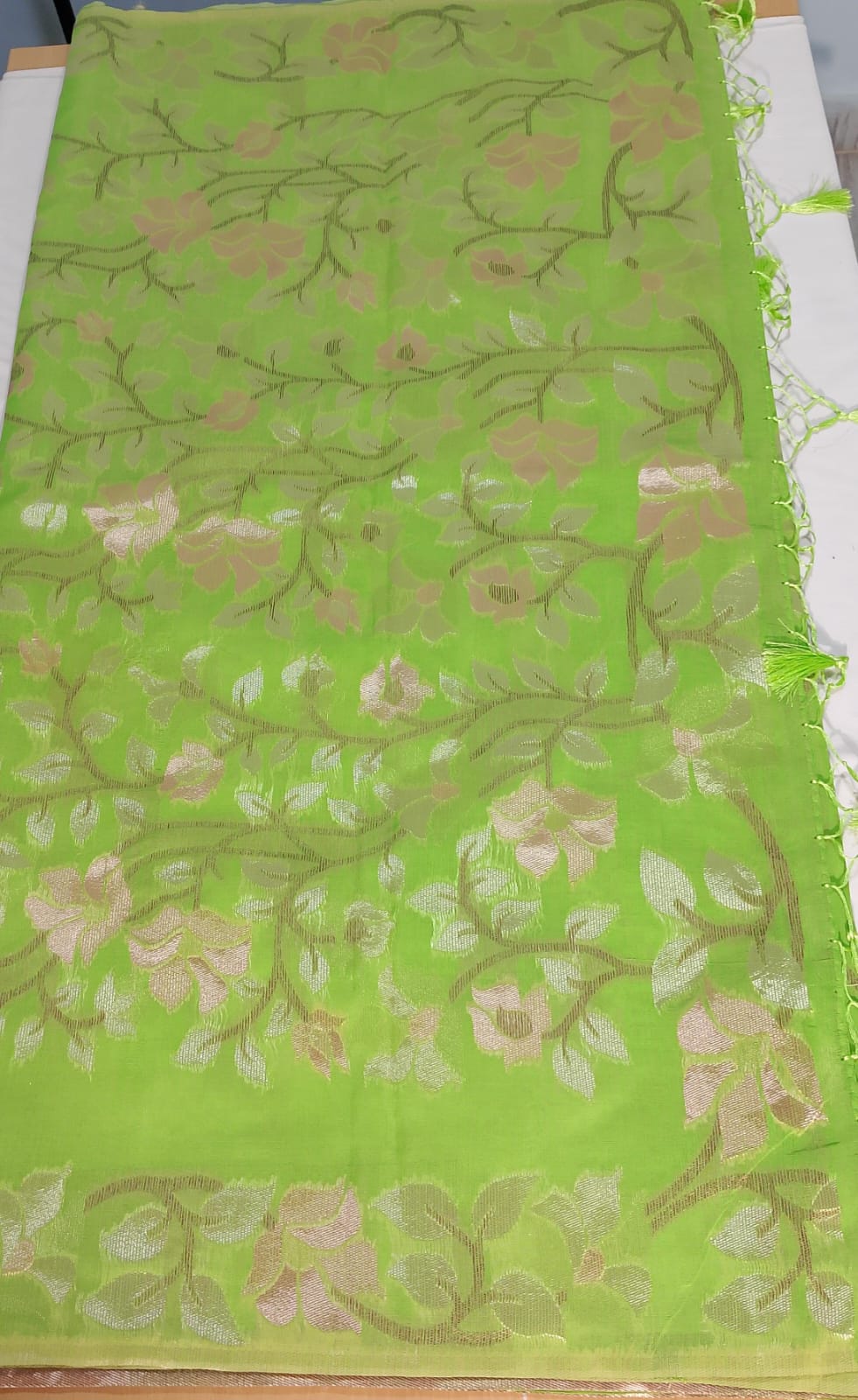 N1058: Ready To Ship Beautiful Saree With Stitched Blouse N1058: Ready To Ship Beautiful Saree With Stitched Blouse