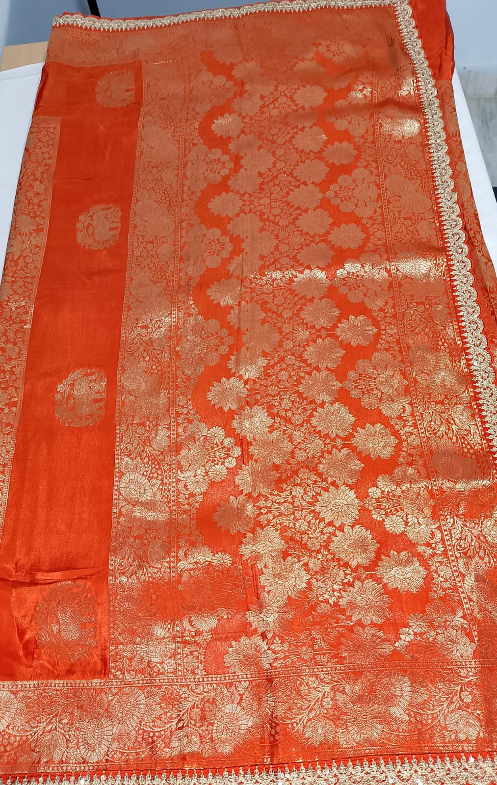 N1051: Ready To Ship Beautiful Pure Munga Crepe Silk Saree With Stitched Blouse