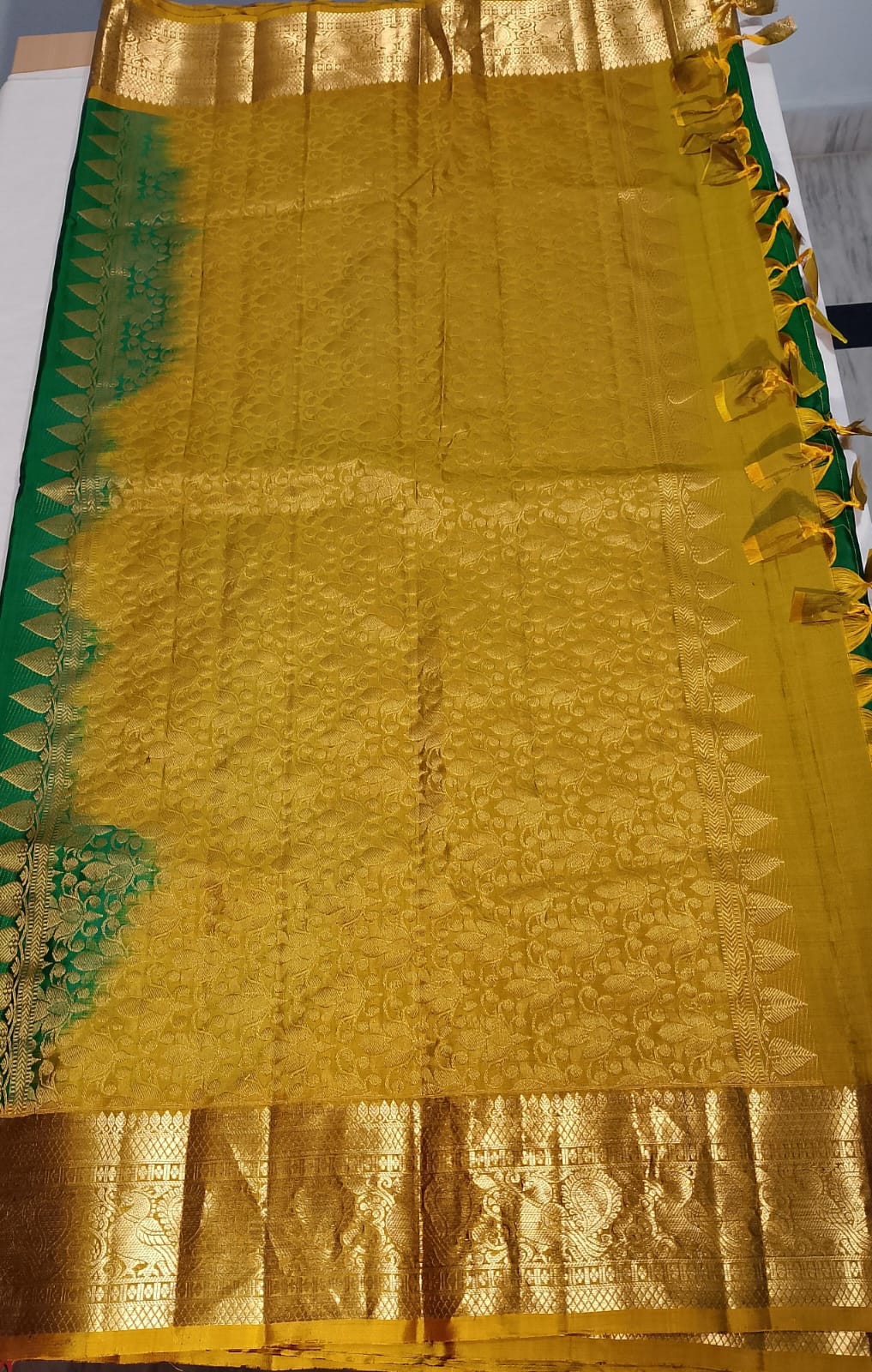 N1087: Ready To Ship Beautiful Saree With Stitched Blouse N1087: Ready To Ship Beautiful Saree With Stitched Blouse