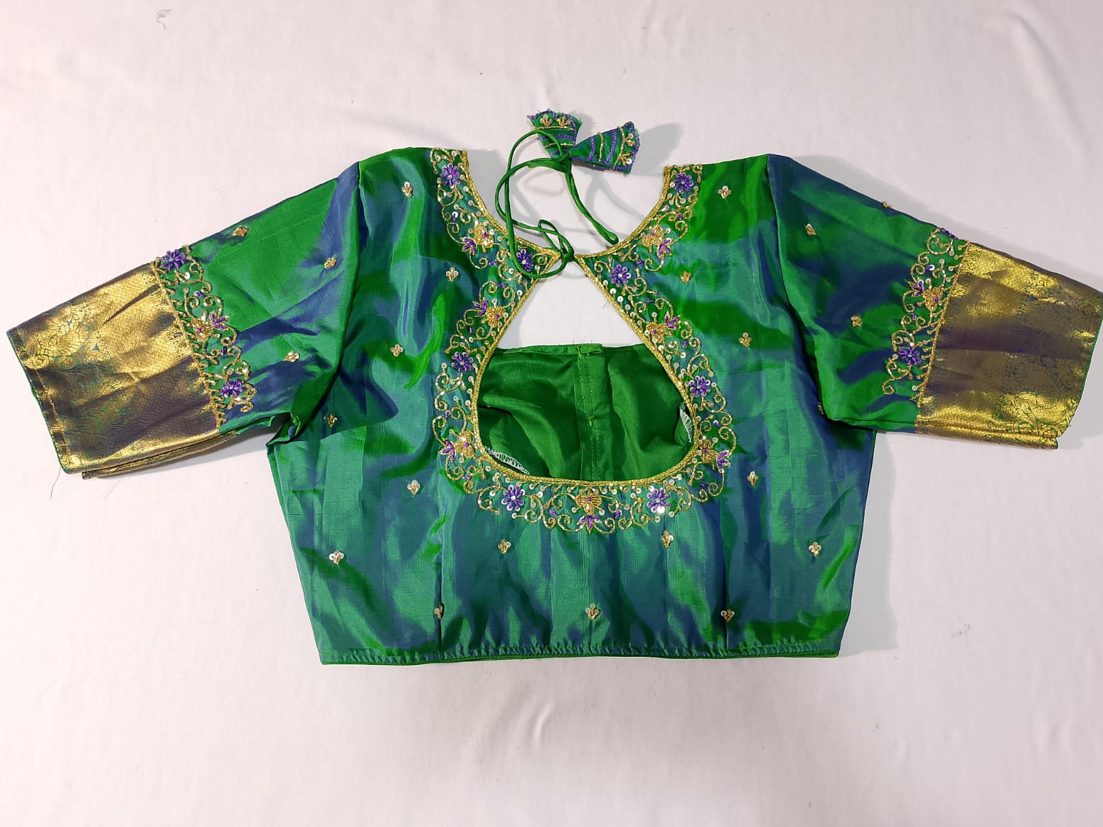 N1094: Ready To Ship Beautiful Saree With Stitched Blouse