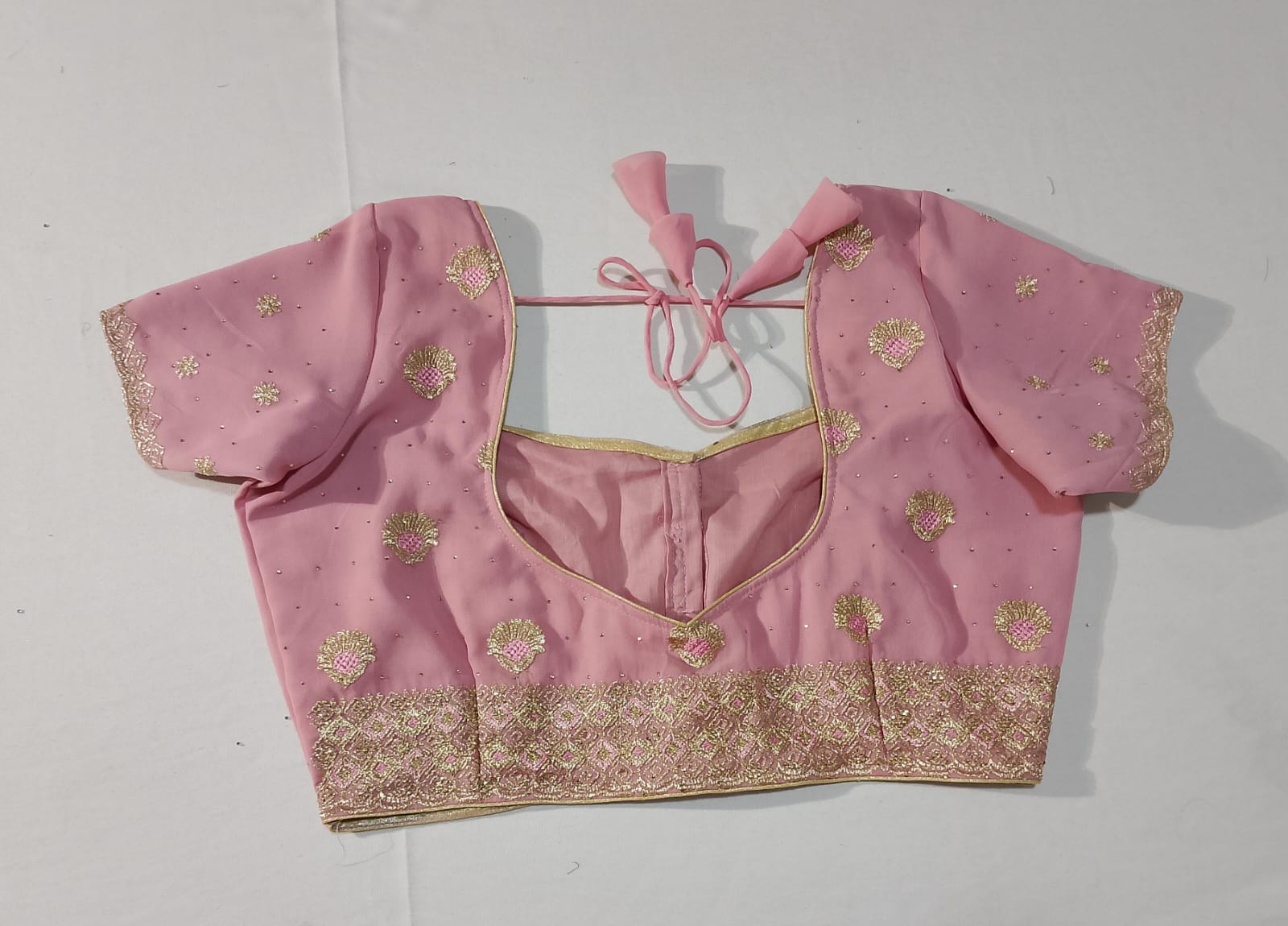 N1102: Ready To Ship Beautiful Saree With Stitched Blouse N1102: Ready To Ship Beautiful Saree With Stitched Blouse