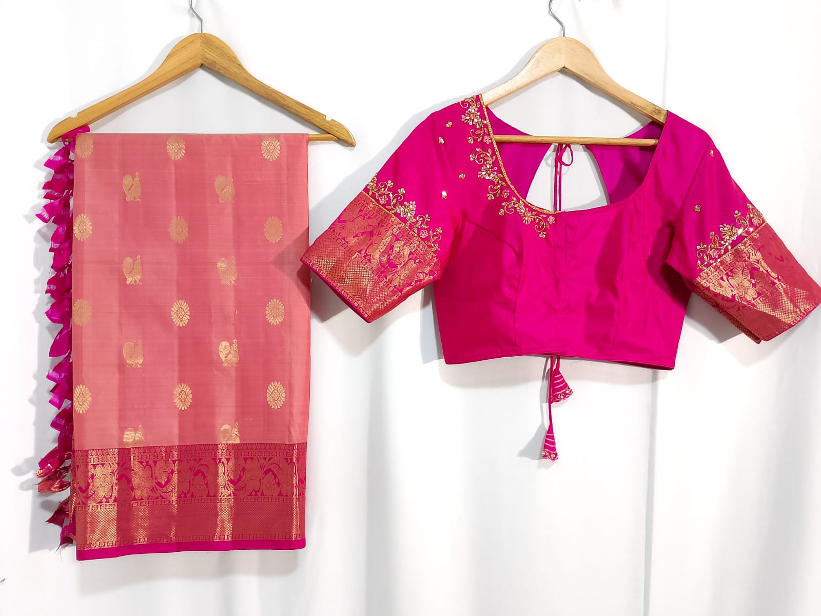 N1105: Ready To Ship Beautiful Pure Kanchipattu Saree With Stitched Maggam Work Blouse N1105: Ready To Ship Beautiful Pure Kanchipattu Saree With Stitched Maggam Work Blouse