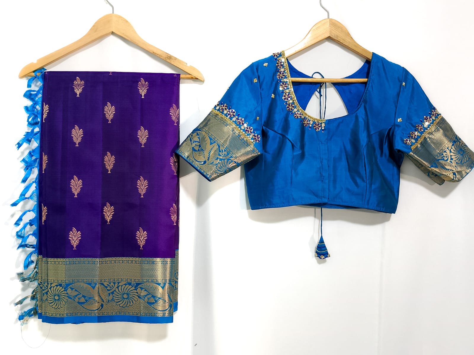 N1113::Ready To Ship Beautiful Pure Kanchipattu Saree With Stitched Maggam Work Blouse N1113::Ready To Ship Beautiful Pure Kanchipattu Saree With Stitched Maggam Work Blouse