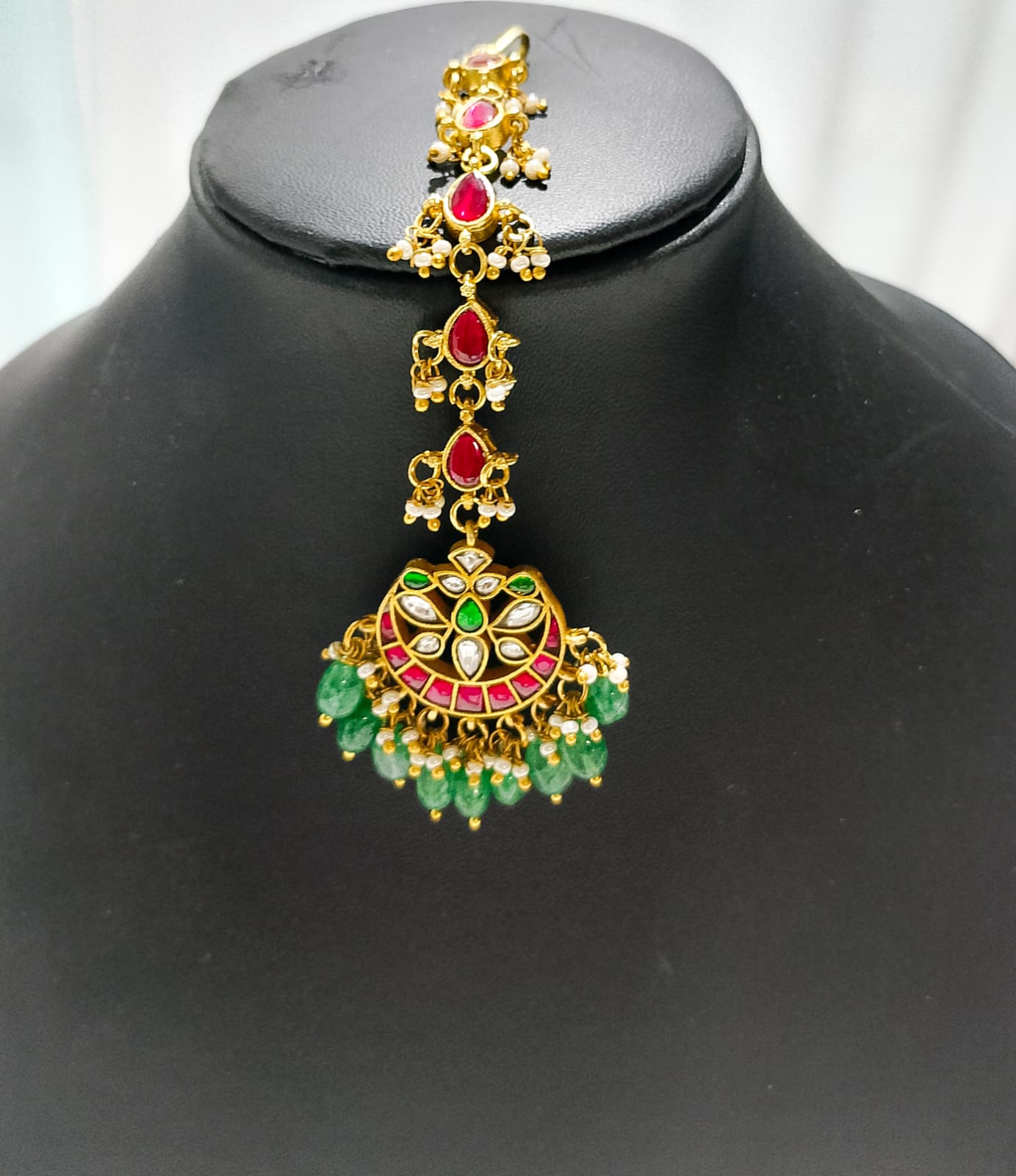 H63: Ready To Ship Beautiful Maang Tikka