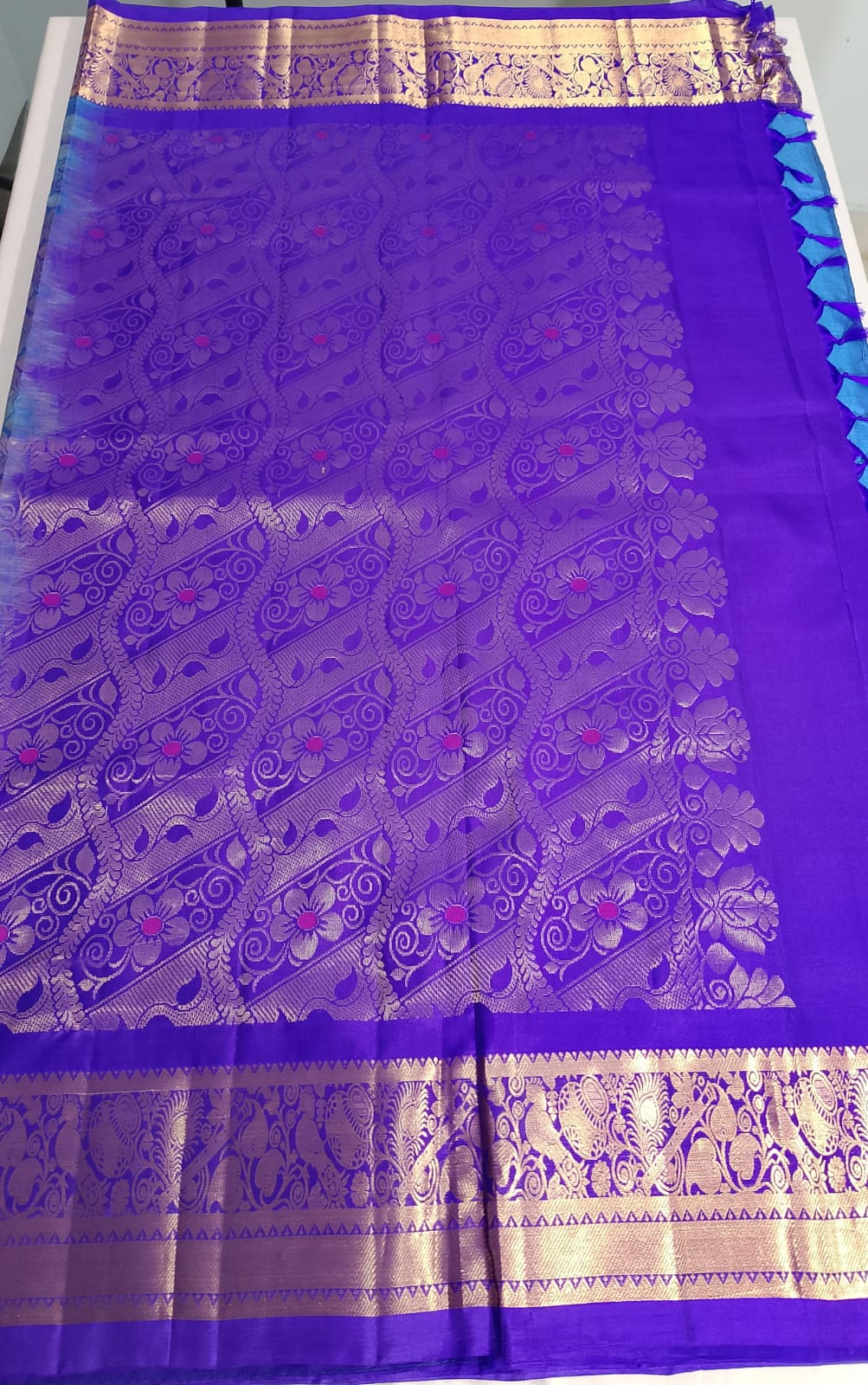 N1124: Ready To Ship Beautiful Pure Kanchipattu Saree With Stitched Maggam Work Blouse N1124: Ready To Ship Beautiful Pure Kanchipattu Saree With Stitched Maggam Work Blouse
