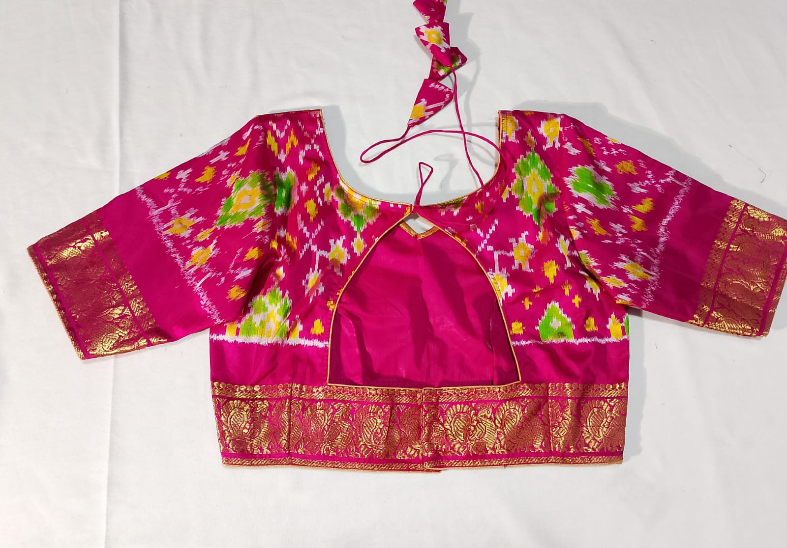 N1184: Ready To Ship Beautiful Pure Ekkata Saree With Stitched Blouse