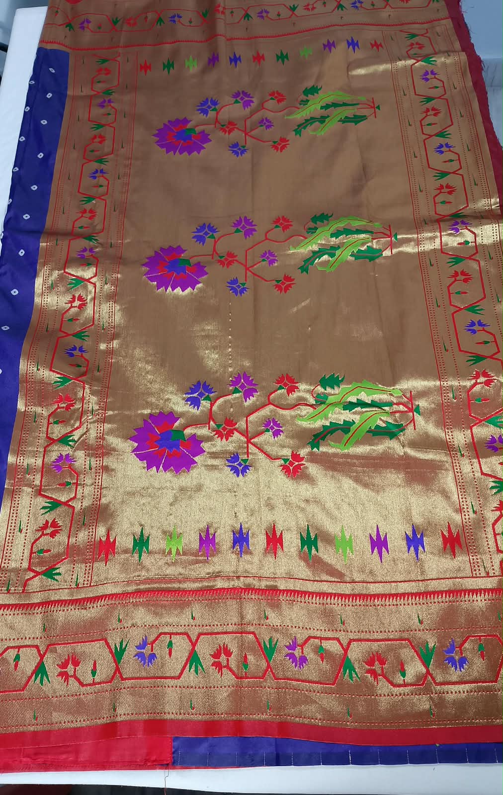 N1214: Ready To Ship Beautiful Saree With Stitched Blouse N1214: Ready To Ship Beautiful Saree With Stitched Blouse