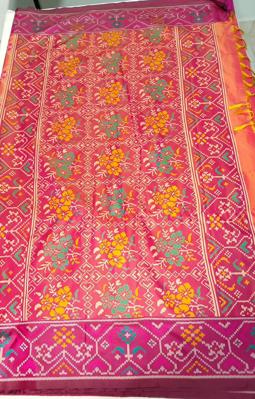 N1223: Ready To Ship Beautiful Saree With Stitched Blouse