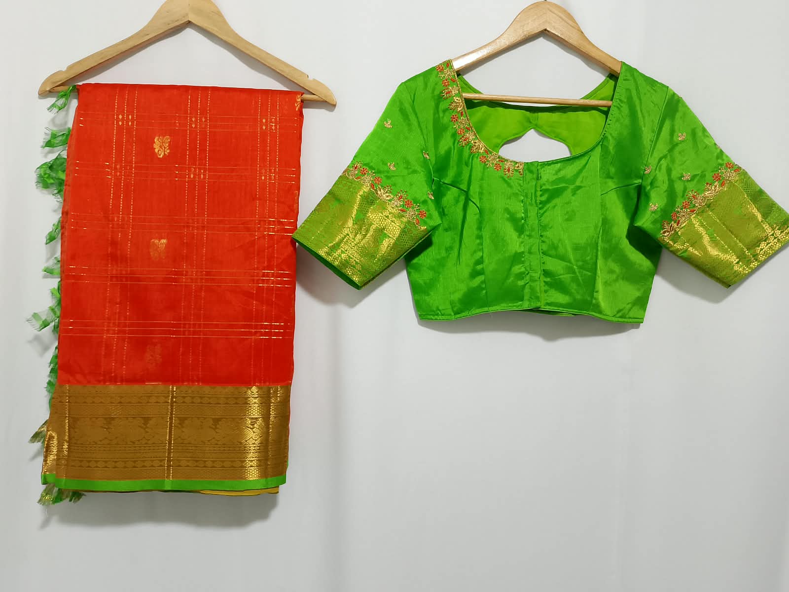 N1234: Ready To Ship Beautiful Mangalagiri Saree With Stitched Embroidery Work Blouse
