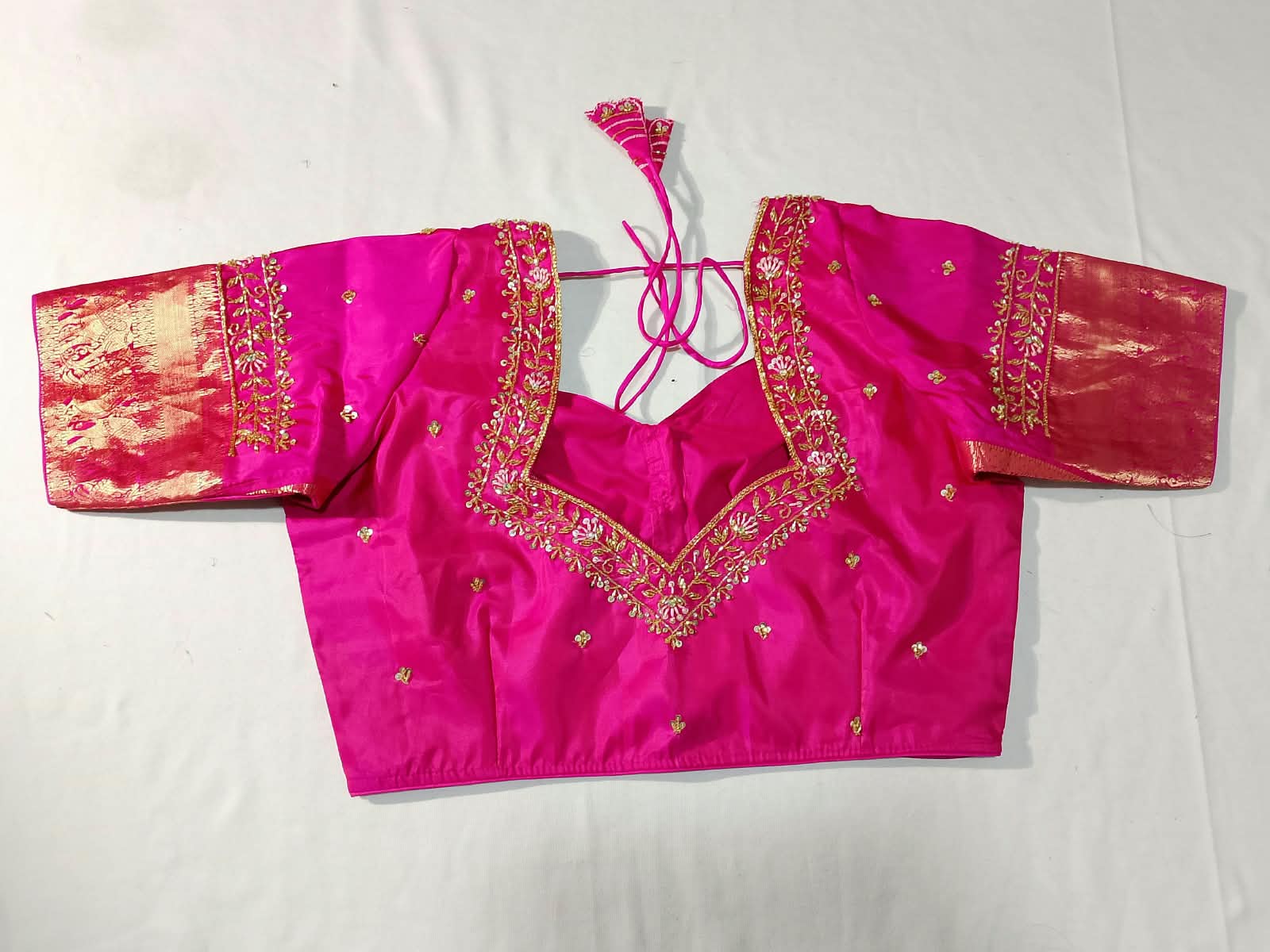 N1278: Ready To Ship Beautiful Pure Kanchipattu Saree With Stitched Maggam Work Blouse N1278: Ready To Ship Beautiful Pure Kanchipattu Saree With Stitched Maggam Work Blouse