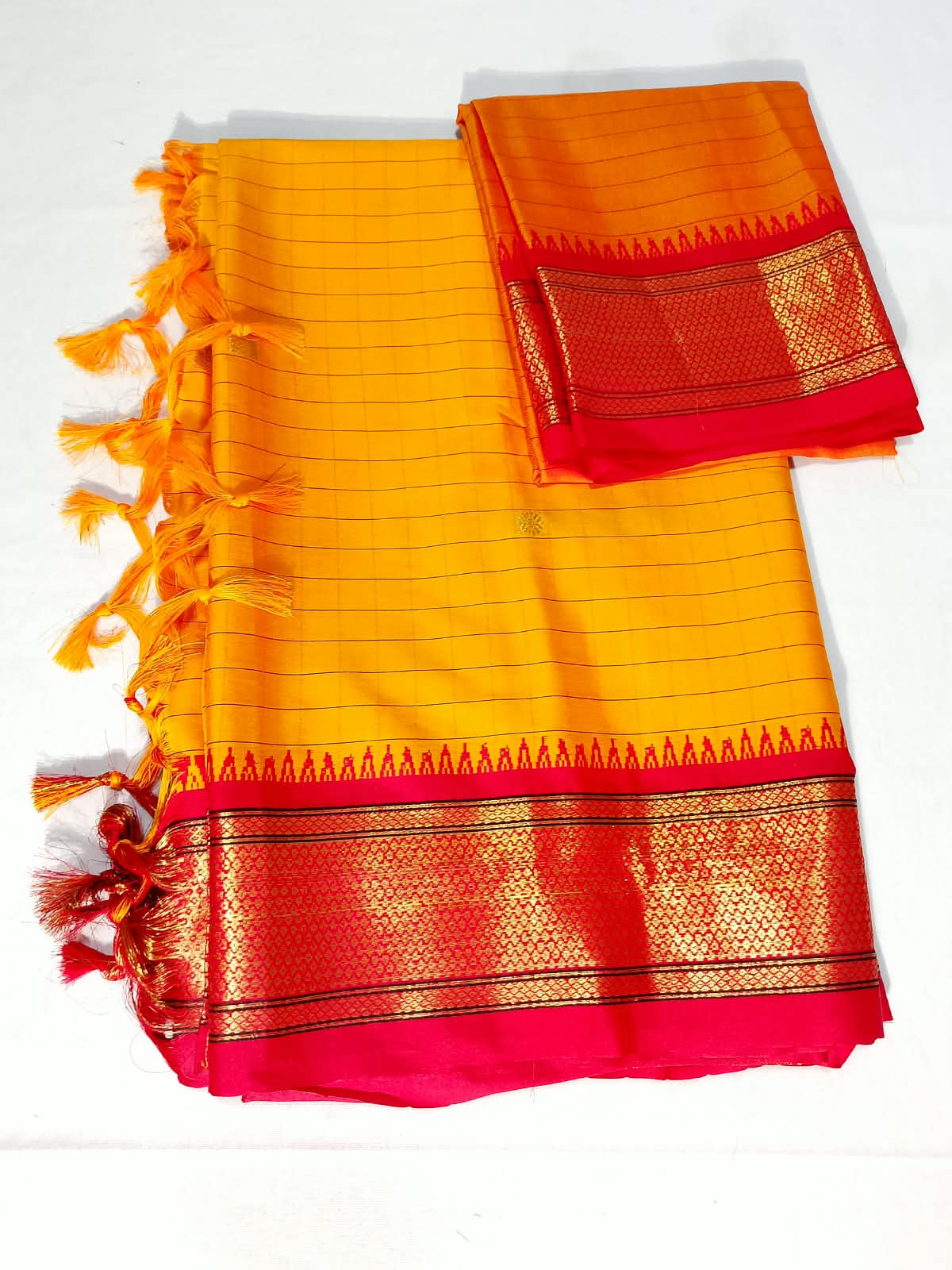 N1262: Ready To Ship Beautiful Paithani Saree With Unstitched Blouse