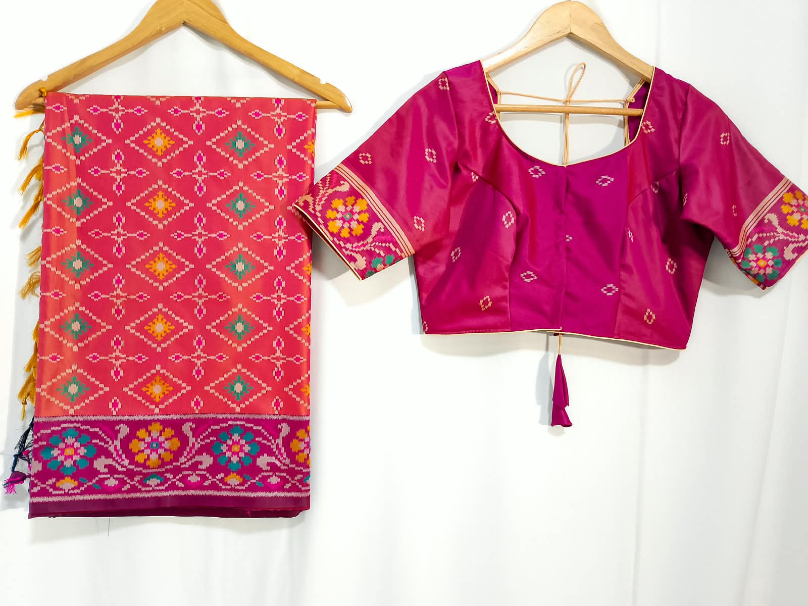 N1231 : Ready To Ship Beautiful Soft Silk Patola Saree With Stitched Blouse