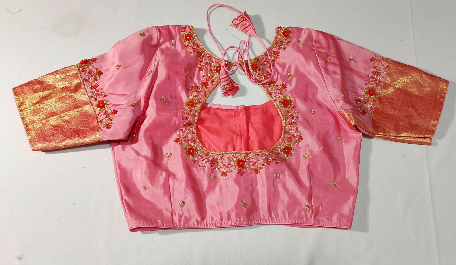 N1280: Ready To Ship Beautiful Pure Kanchipattu Saree With Stitched Maggam Work Blouse N1280: Ready To Ship Beautiful Pure Kanchipattu Saree With Stitched Maggam Work Blouse