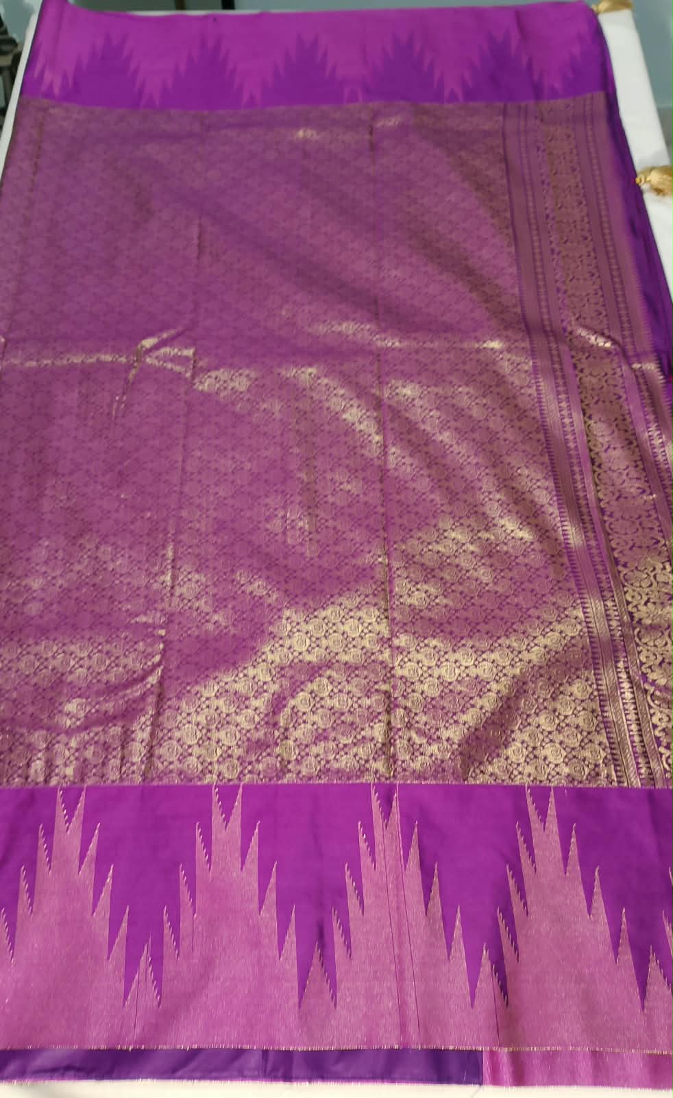 N1309 : Ready To Ship Beautiful Saree With Stitched Blouse N1309 : Ready To Ship Beautiful Saree With Stitched Blouse