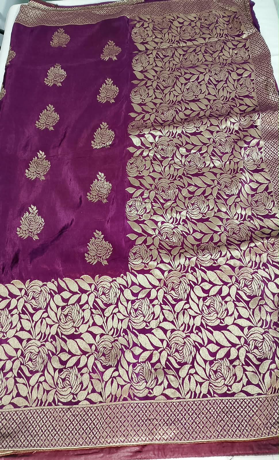 N1357 : Ready To Ship Beautiful Saree With Stitched Blouse N1357 : Ready To Ship Beautiful Saree With Stitched Blouse
