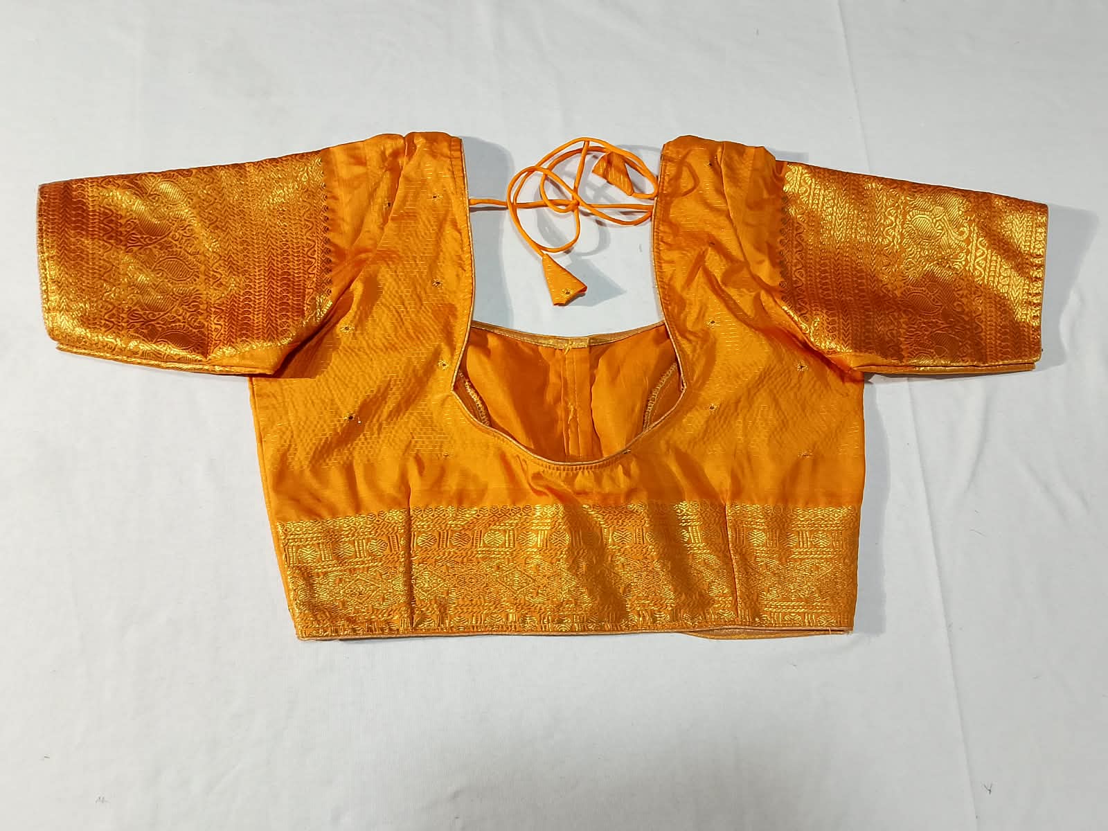 N1329 : Ready To Ship Beautiful Vintage Gadwal Saree With Stitched Blouse N1329 : Ready To Ship Beautiful Vintage Gadwal Saree With Stitched Blouse