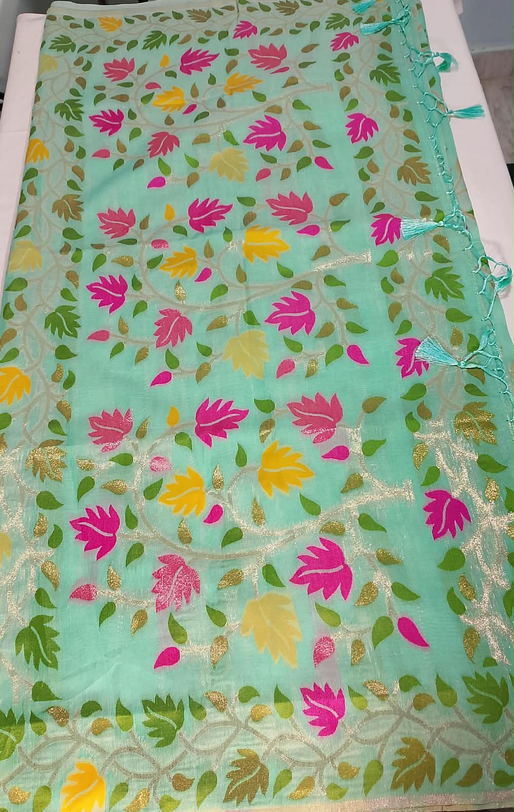 N1362 : Ready To Ship Beautiful Lenin Jamdhani Saree With Stitched Blouse N1362 : Ready To Ship Beautiful Lenin Jamdhani Saree With Stitched Blouse