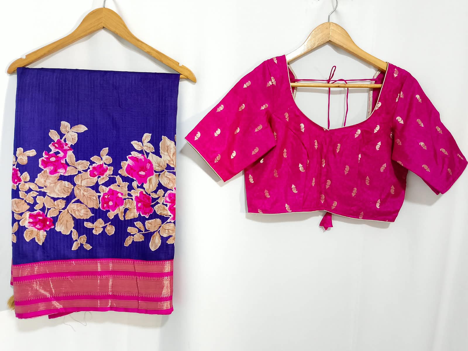 N1367 : Ready To Ship Beautiful Mysore Crepe Saree With Stitched Blouse