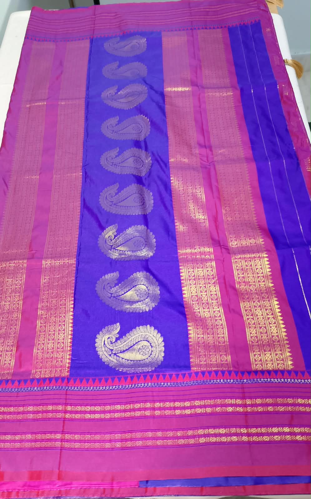 N1392: Ready To Ship Beautiful Saree With Stitched Blouse N1392: Ready To Ship Beautiful Saree With Stitched Blouse