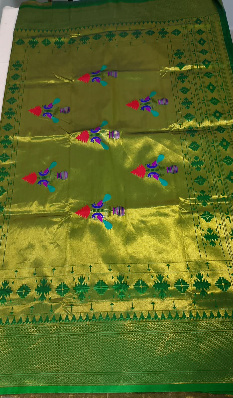 N1396 : Ready To Ship Beautiful Saree With Stitched Blouse N1396 : Ready To Ship Beautiful Saree With Stitched Blouse