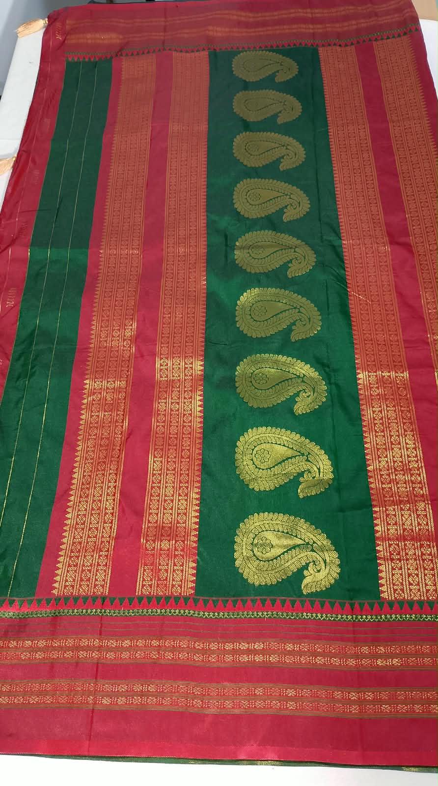 N1400 : Ready To Ship Beautiful Saree With Stitched Blouse N1400 : Ready To Ship Beautiful Saree With Stitched Blouse