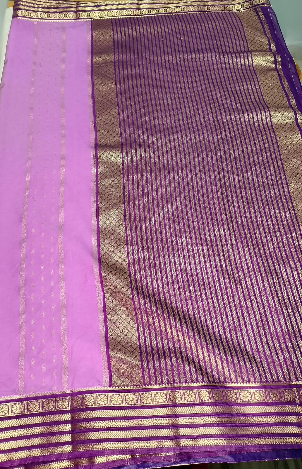 N1404 : Ready To Ship Beautiful Saree With Stitched Blouse N1404 : Ready To Ship Beautiful Saree With Stitched Blouse