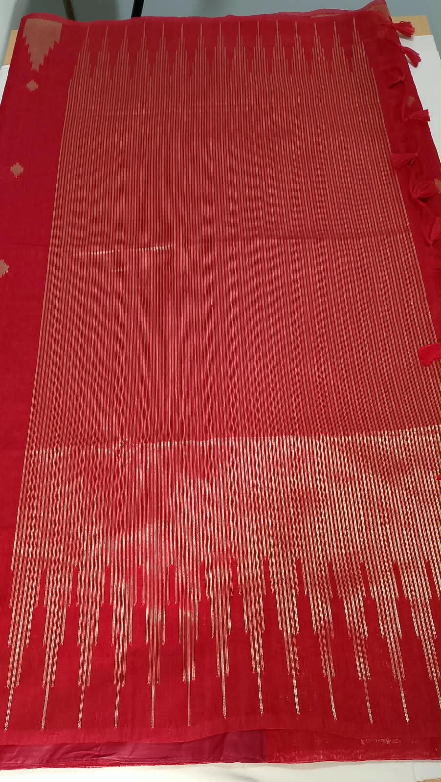 N1409 : Ready To Ship Beautiful Saree With Stitched Blouse N1409 : Ready To Ship Beautiful Saree With Stitched Blouse