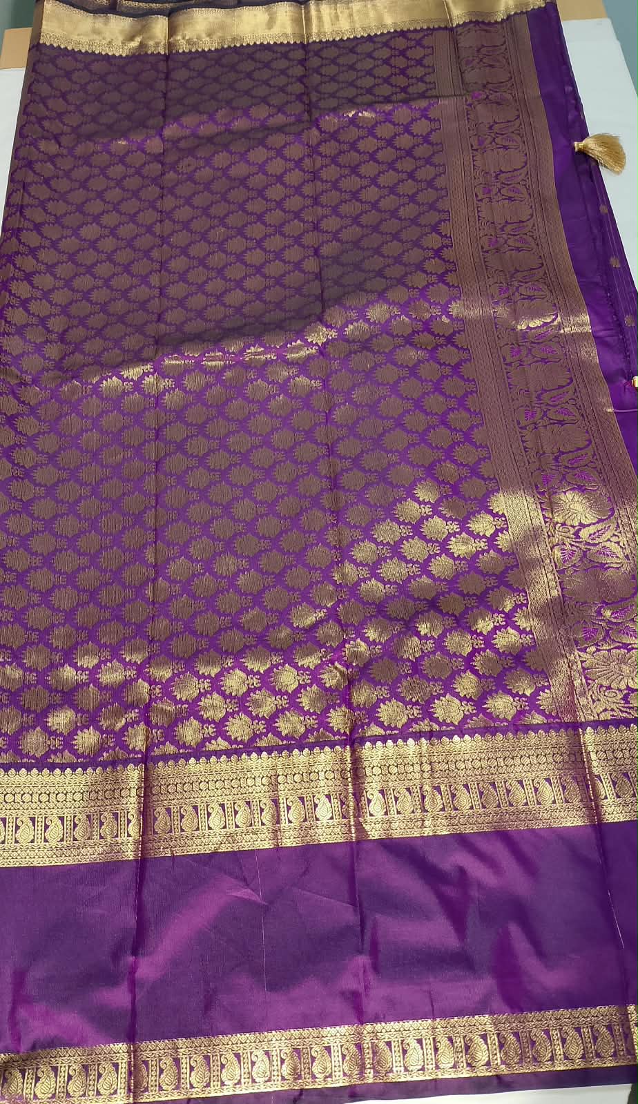 N1413 : Ready To Ship Beautiful Saree With Stitched Blouse N1413 : Ready To Ship Beautiful Saree With Stitched Blouse