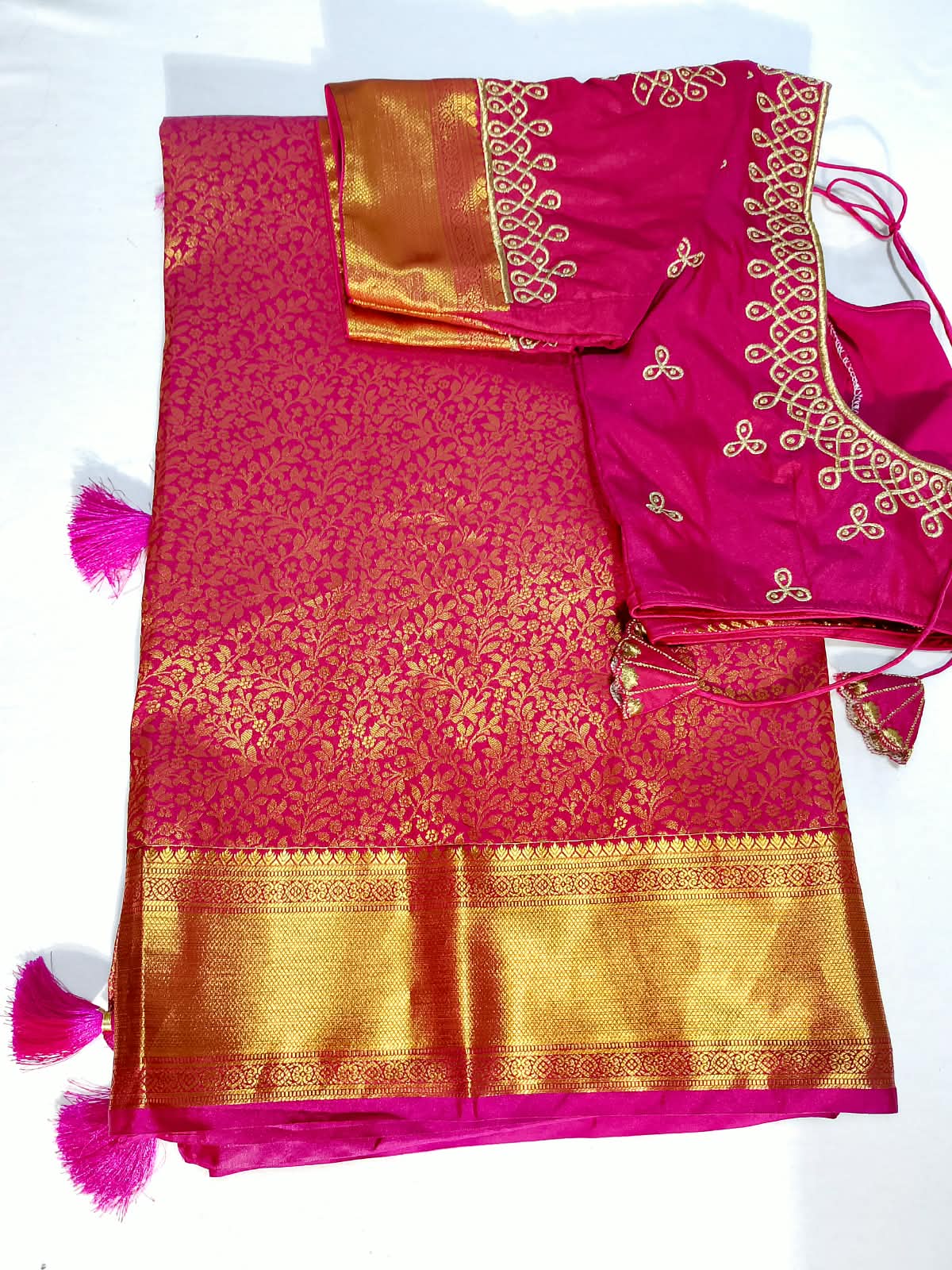 N1420 : Ready To Ship Beautiful Semi Kanchipattu Saree With Stitched Embroidery Work Blouse N1420 : Ready To Ship Beautiful Semi Kanchipattu Saree With Stitched Embroidery Work Blouse