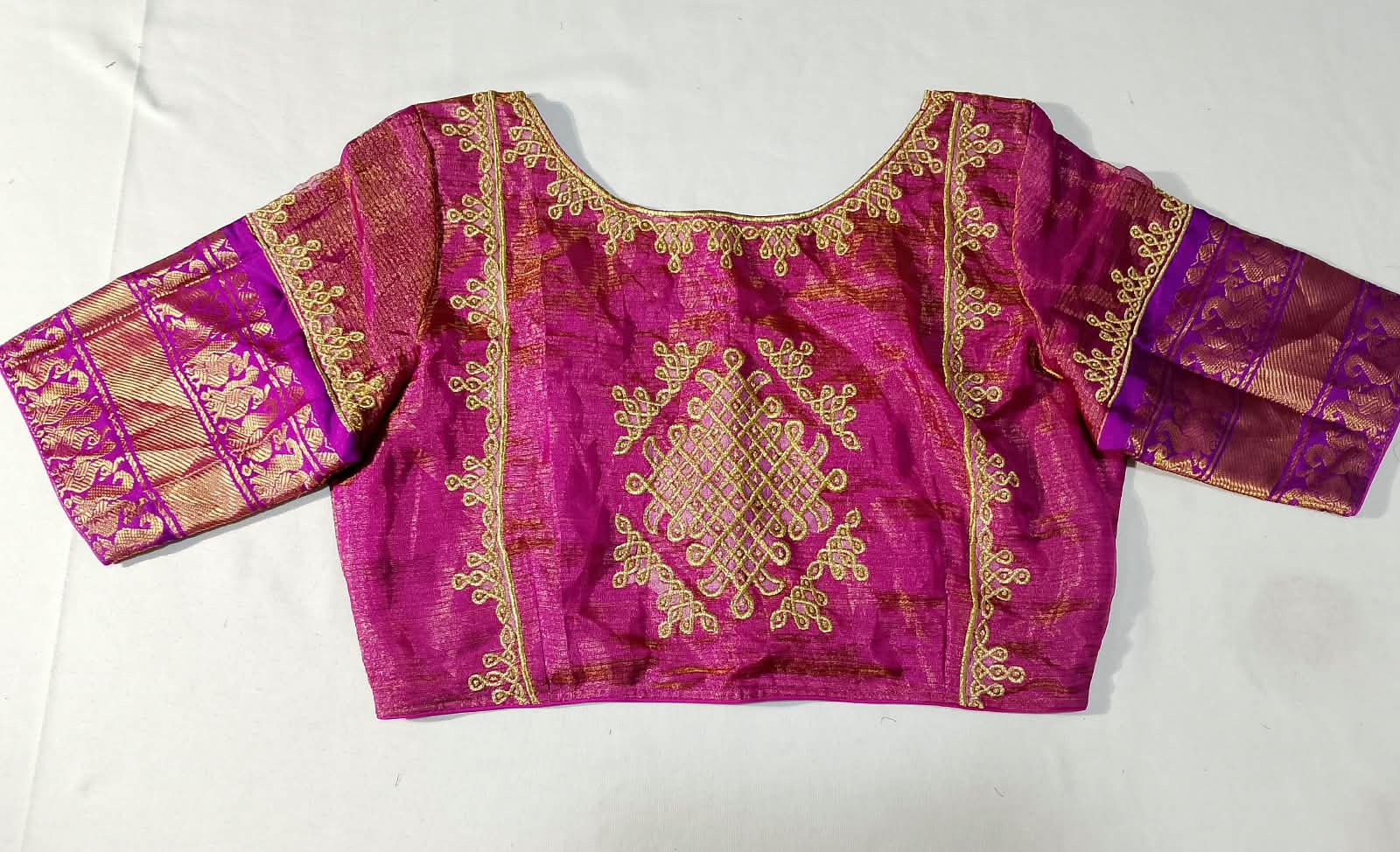 N1425 : Ready To Ship Beautiful Uppada Tissue Silk Saree With Stitched Embroidery Work Blouse N1425 : Ready To Ship Beautiful Uppada Tissue Silk Saree With Stitched Embroidery Work Blouse