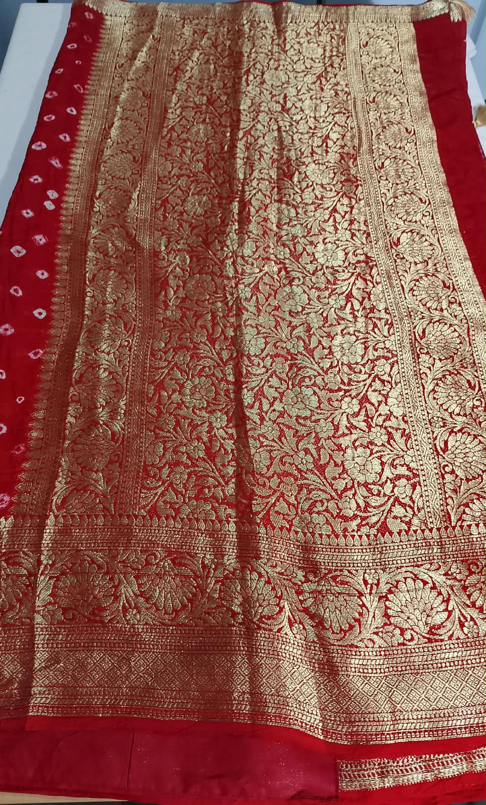 N1476 : Ready To Ship Beautiful Bandini Saree With Stitched Blouse N1476 : Ready To Ship Beautiful Bandini Saree With Stitched Blouse