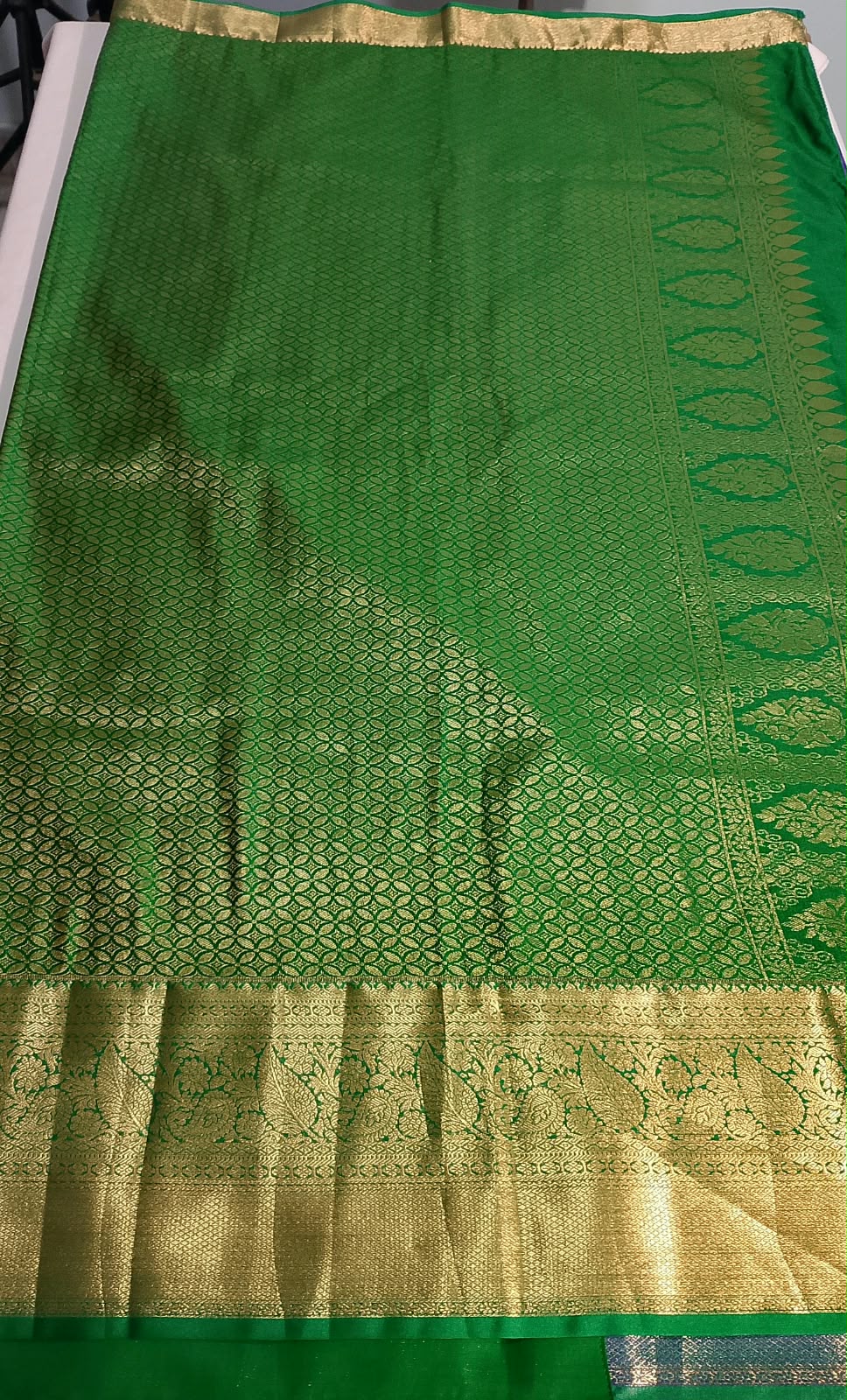 N1492 : Ready To Ship Beautiful Saree With Stitched Blouse N1492 : Ready To Ship Beautiful Saree With Stitched Blouse
