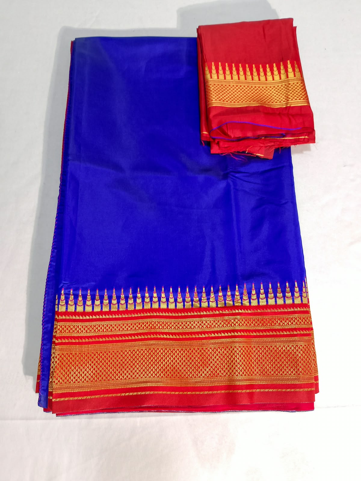 N1511  : Ready To Ship Beautiful Saree With Stitched Blouse