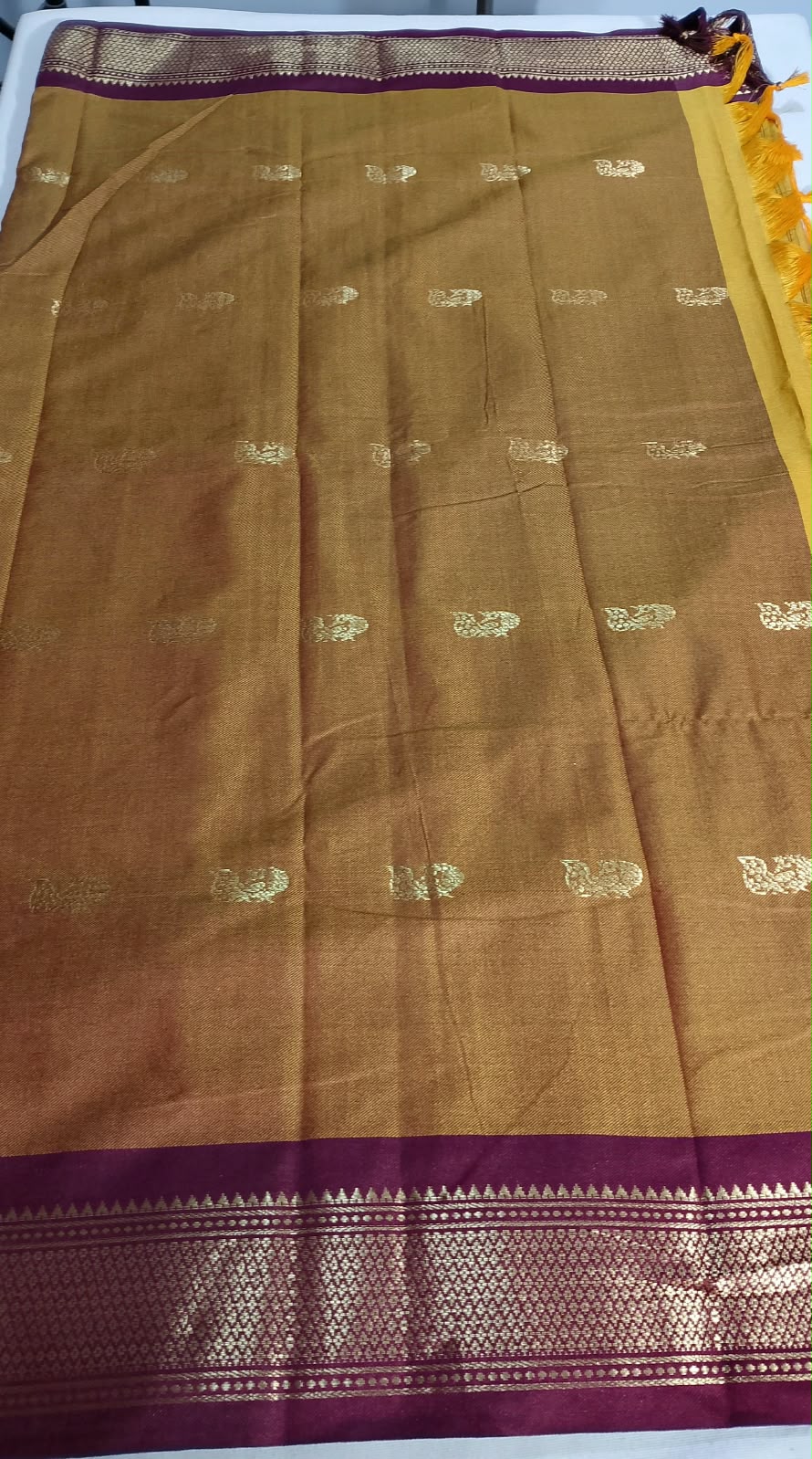 N1512 : Ready To Ship Beautiful Saree With Stitched Blouse