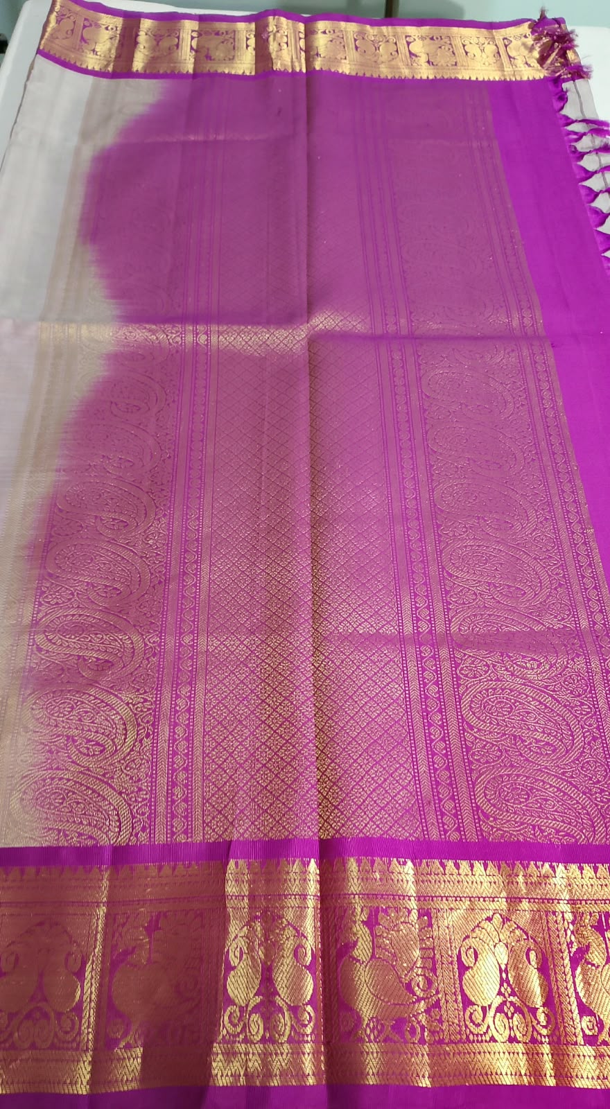 N1515 : Ready To Ship Beautiful Saree With Stitched Blouse N1515 : Ready To Ship Beautiful Saree With Stitched Blouse
