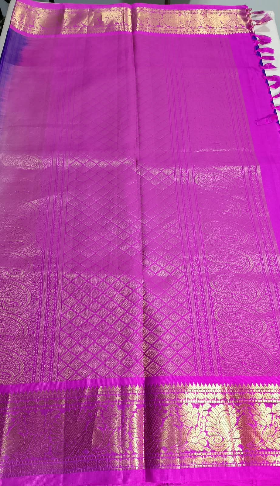 N1516 : Ready To Ship Beautiful Saree With Stitched Blouse N1516 : Ready To Ship Beautiful Saree With Stitched Blouse