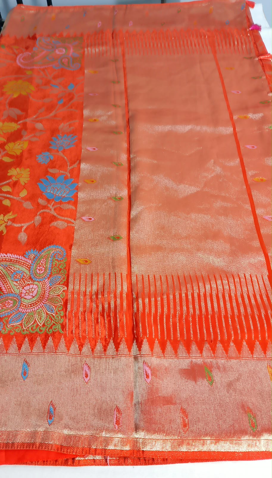 N1524 : Ready To Ship Beautiful Saree With Stitched Blouse
