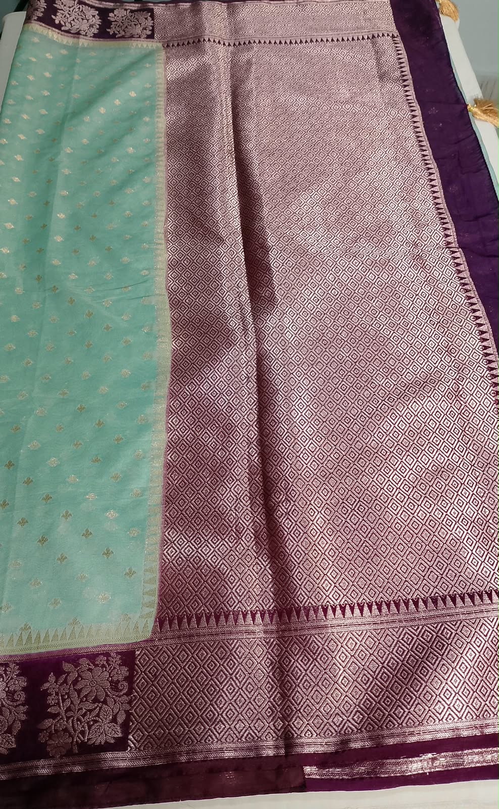 N1528 : Ready To Ship Beautiful Banarasi Saree With Stitched Blouse N1528 : Ready To Ship Beautiful Banarasi Saree With Stitched Blouse