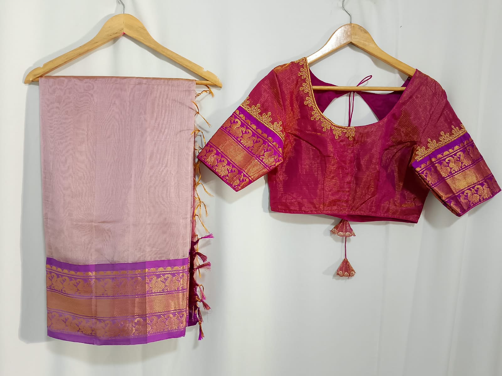 N1534 : Ready To Ship Beautiful Mangalagiri Tissue Silk Saree With Stitched Embroidery Work Blouse