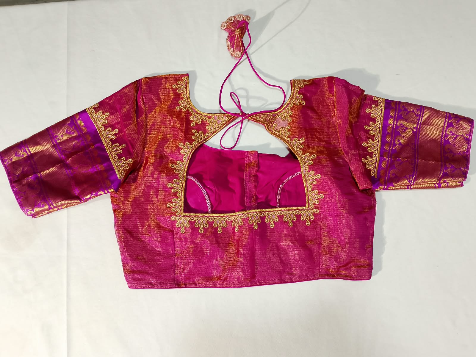 N1534 : Ready To Ship Beautiful Mangalagiri Tissue Silk Saree With Stitched Embroidery Work Blouse