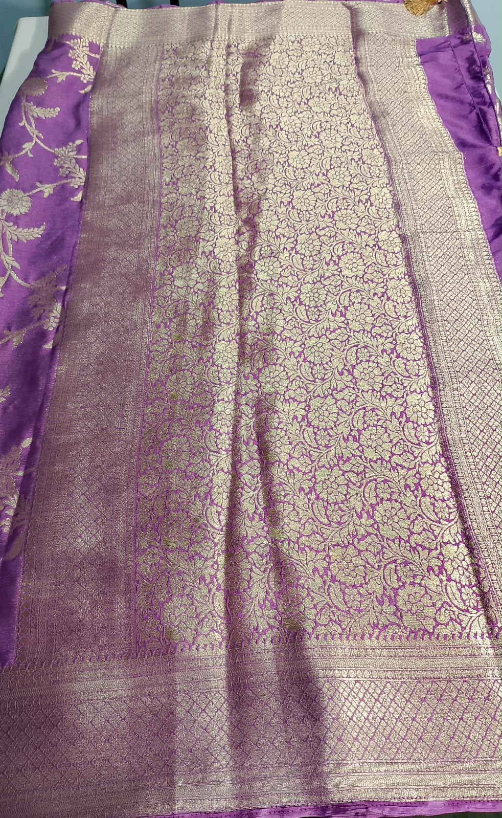 N1548 : Ready To Ship Beautiful Saree With Stitched Blouse N1548 : Ready To Ship Beautiful Saree With Stitched Blouse
