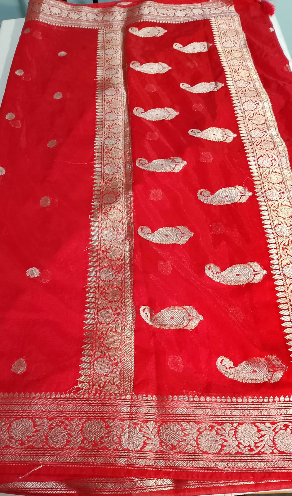 N1543 : Ready To Ship Beautiful Saree With Stitched Blouse